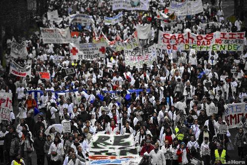 privatization_of_health_care_protest500.JPG