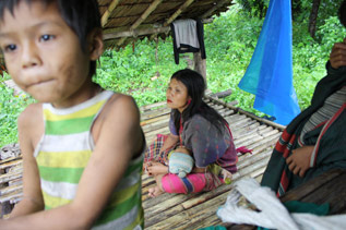 print:Refugees Fear Return to Abuses in Karen State | World News ...